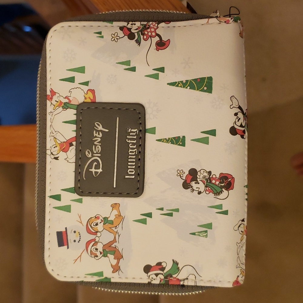 NWT Loungefly Disney Mickey and Friends Holiday Snow Day Mini Wallet